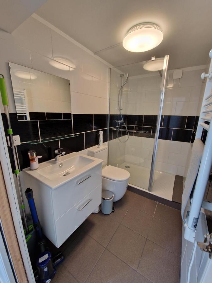 Appartement 2 Pieces Renove Avec Acces Piscine Peymeinade Esterno foto