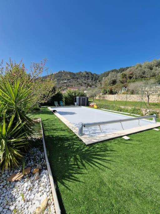 Appartement 2 Pieces Renove Avec Acces Piscine Peymeinade Esterno foto